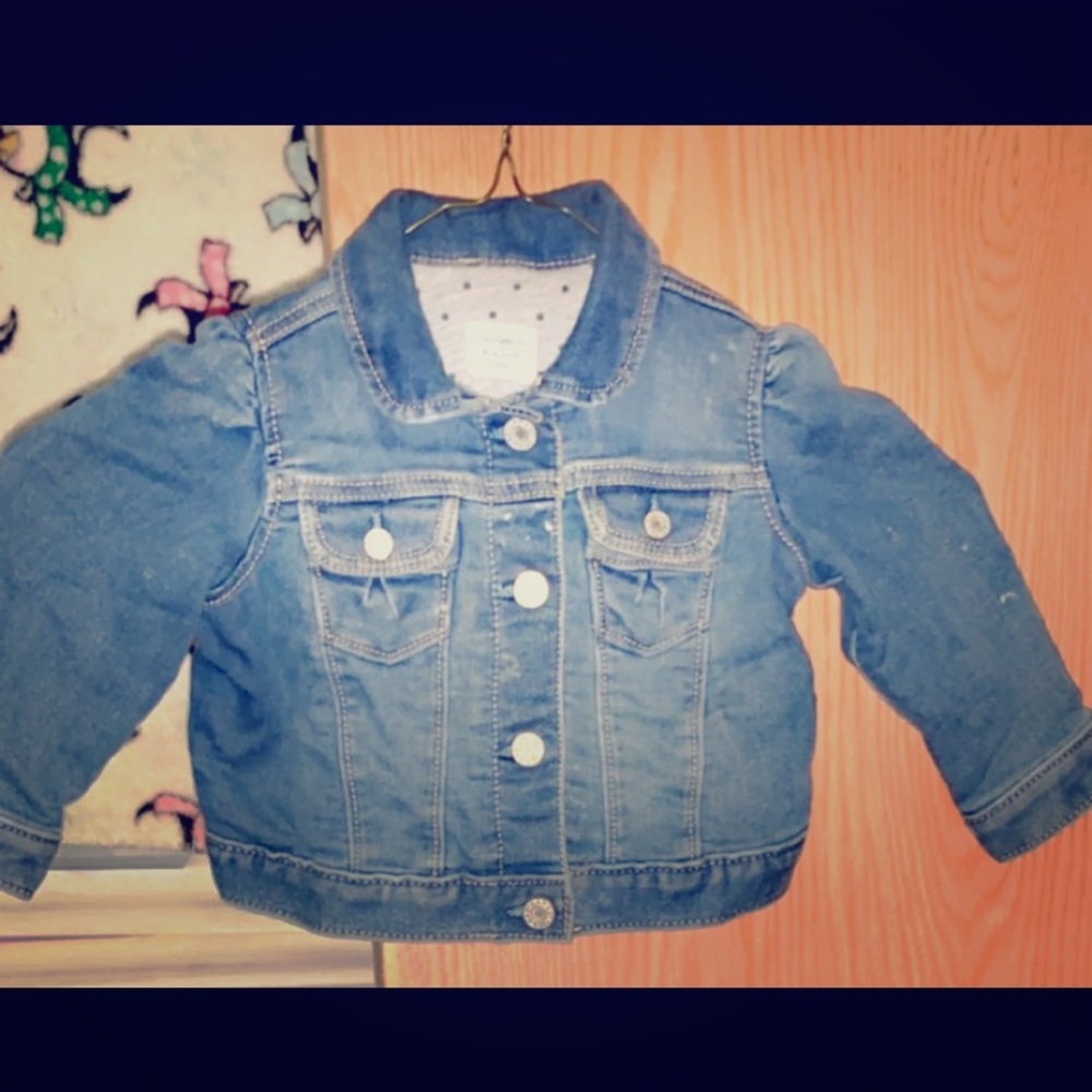 Toddler girl blue jean jacket (6-12month)